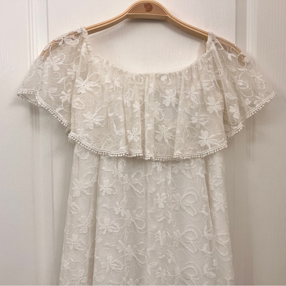 David’s Bridal White Lace Off-Shoulder Dress for Girls Size 8 - Picture 3 of 12